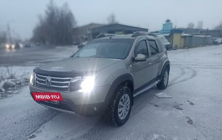 Renault Duster I рестайлинг, 2013 год, 1 000 000 рублей, 3 фотография