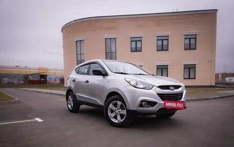 Hyundai ix35 I рестайлинг, 2011 год, 1 280 000 рублей, 2 фотография