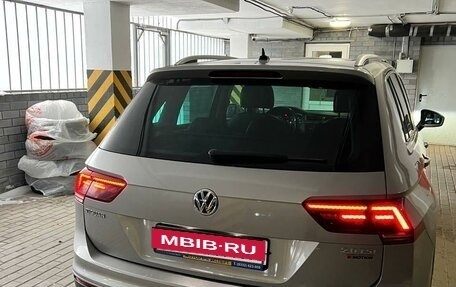 Volkswagen Tiguan II, 2017 год, 2 600 000 рублей, 8 фотография