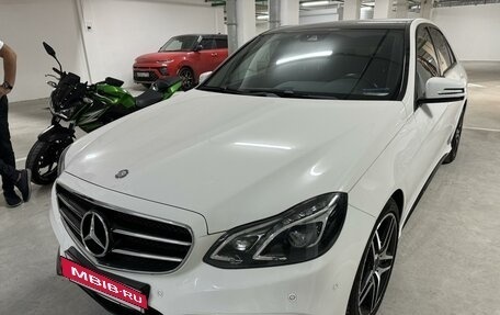 Mercedes-Benz E-Класс, 2015 год, 3 000 000 рублей, 3 фотография