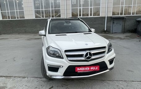 Mercedes-Benz GL-Класс, 2013 год, 3 500 000 рублей, 3 фотография