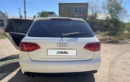 Audi A4, 2010 год, 1 350 000 рублей, 4 фотография