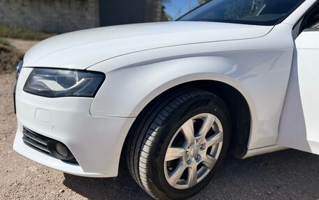 Audi A4, 2010 год, 1 350 000 рублей, 10 фотография