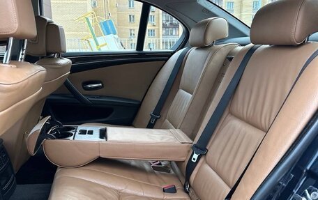 BMW 5 серия, 2005 год, 800 000 рублей, 16 фотография