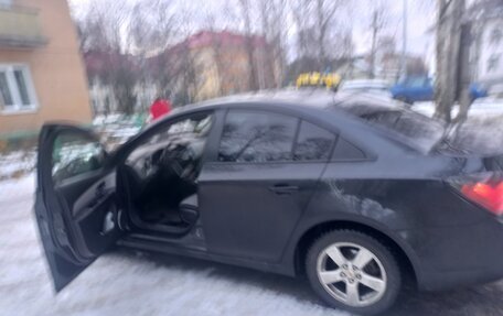 Chevrolet Cruze II, 2011 год, 1 100 000 рублей, 4 фотография