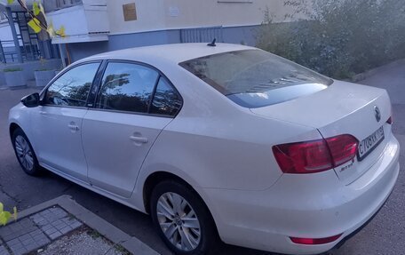 Volkswagen Jetta VI, 2014 год, 1 300 000 рублей, 3 фотография