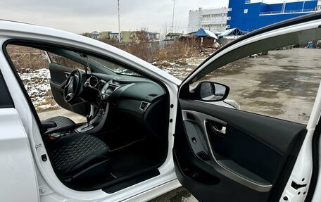 Hyundai Avante, 2011 год, 1 200 000 рублей, 29 фотография