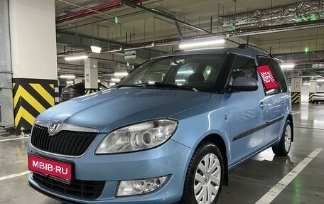 Skoda Roomster, 2012 год, 950 000 рублей, 1 фотография