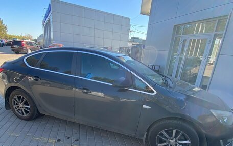 Opel Astra J, 2014 год, 850 000 рублей, 5 фотография