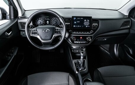 Hyundai Solaris II рестайлинг, 2021 год, 1 870 000 рублей, 6 фотография