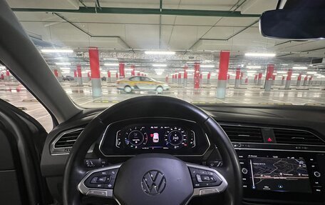 Volkswagen Tiguan II, 2021 год, 3 720 000 рублей, 19 фотография