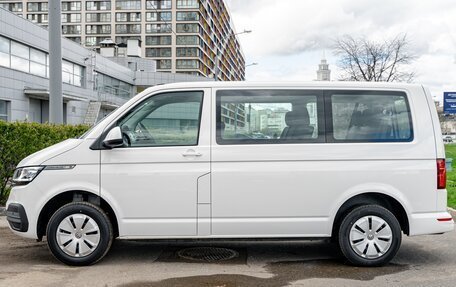 Volkswagen Caravelle T6 рестайлинг, 2022 год, 9 700 000 рублей, 2 фотография