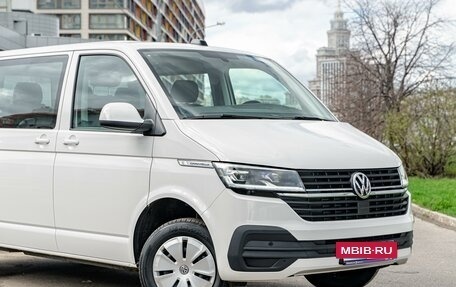 Volkswagen Caravelle T6 рестайлинг, 2022 год, 9 700 000 рублей, 38 фотография