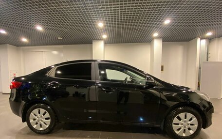 KIA Rio III рестайлинг, 2013 год, 875 000 рублей, 2 фотография