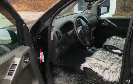 Nissan Navara (Frontier), 2007 год, 1 300 000 рублей, 9 фотография