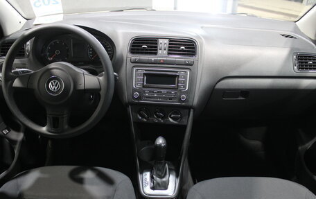 Volkswagen Polo VI (EU Market), 2012 год, 989 000 рублей, 9 фотография