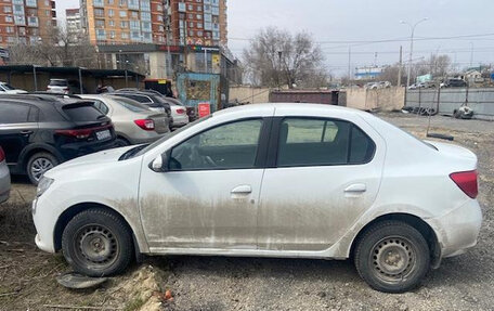 Renault Logan II, 2017 год, 680 000 рублей, 4 фотография