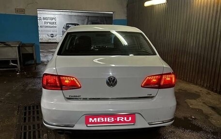 Volkswagen Passat B7, 2011 год, 1 420 000 рублей, 7 фотография