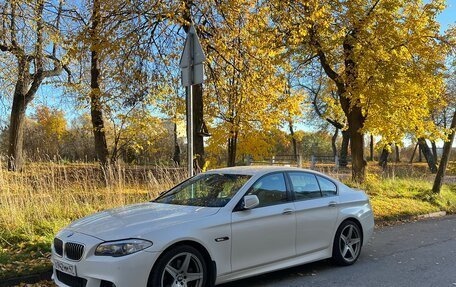 BMW 5 серия, 2011 год, 2 650 000 рублей, 21 фотография