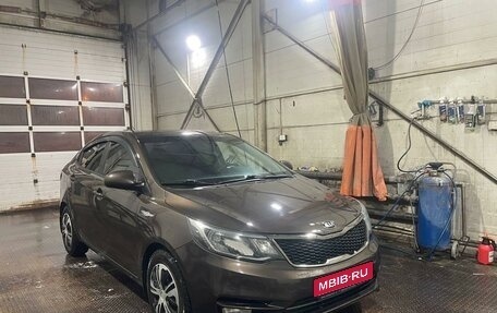 KIA Rio III рестайлинг, 2015 год, 1 000 000 рублей, 1 фотография