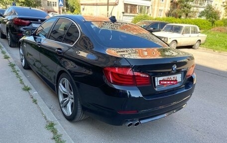 BMW 5 серия, 2010 год, 1 790 000 рублей, 3 фотография