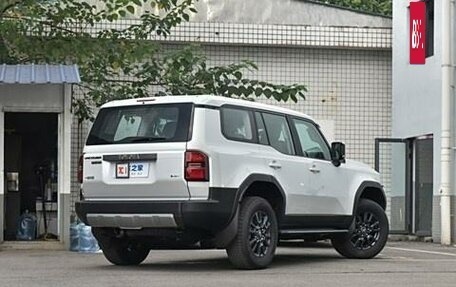 Toyota Land Cruiser Prado, 2024 год, 11 300 000 рублей, 5 фотография