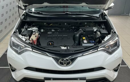 Toyota RAV4, 2018 год, 2 678 000 рублей, 7 фотография