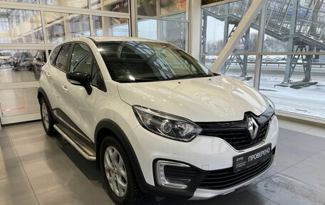 Renault Kaptur I рестайлинг, 2019 год, 1 696 000 рублей, 3 фотография