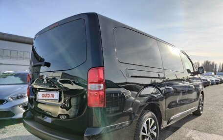 Peugeot Traveller I, 2018 год, 4 100 000 рублей, 5 фотография