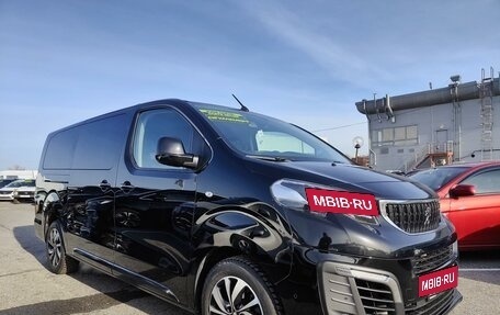 Peugeot Traveller I, 2018 год, 4 100 000 рублей, 2 фотография