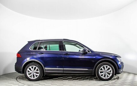 Volkswagen Tiguan II, 2017 год, 2 988 500 рублей, 9 фотография