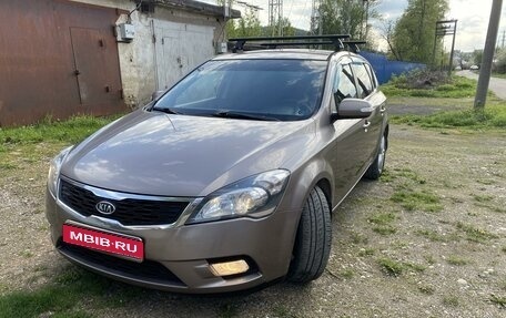 KIA cee'd I рестайлинг, 2011 год, 850 000 рублей, 1 фотография