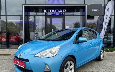 Toyota Aqua I, 2013 год, 950 000 рублей, 1 фотография