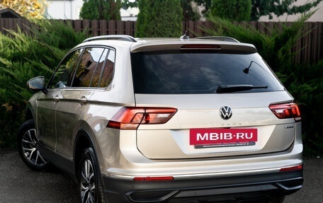 Volkswagen Tiguan II, 2021 год, 3 350 000 рублей, 19 фотография