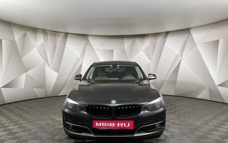 BMW 3 серия, 2019 год, 2 495 000 рублей, 3 фотография