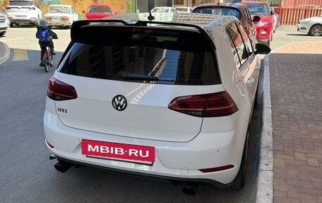 Volkswagen Golf GTI VII, 2019 год, 3 700 000 рублей, 4 фотография