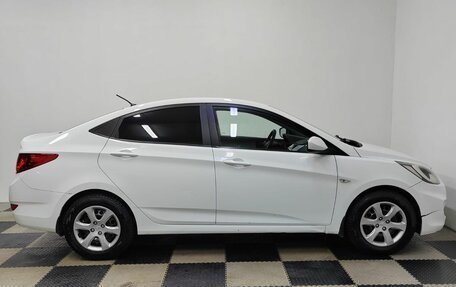 Hyundai Solaris II рестайлинг, 2011 год, 836 000 рублей, 4 фотография