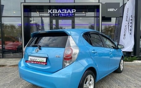 Toyota Aqua I, 2013 год, 950 000 рублей, 4 фотография