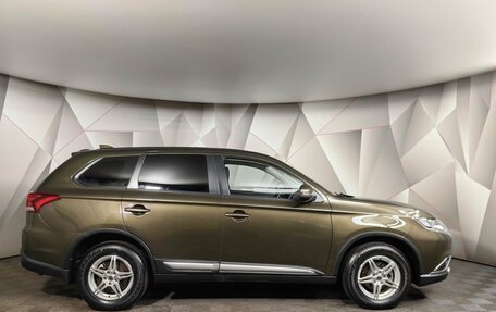 Mitsubishi Outlander III рестайлинг 3, 2018 год, 2 345 000 рублей, 6 фотография