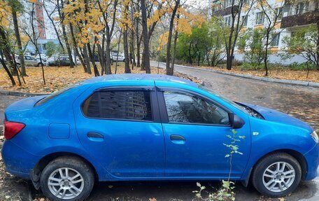 Renault Logan II, 2016 год, 800 000 рублей, 2 фотография