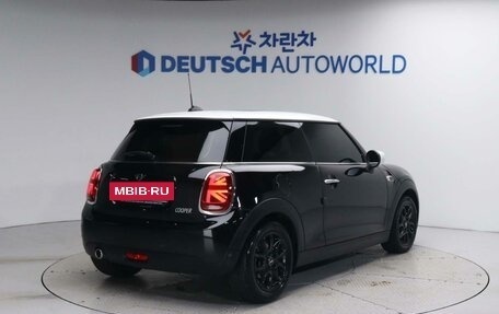 MINI Hatch, 2020 год, 2 500 000 рублей, 2 фотография