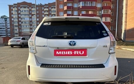 Toyota Prius Alpha I (ZVW40/41), 2013 год, 1 650 000 рублей, 3 фотография