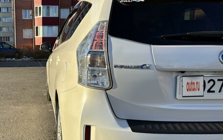 Toyota Prius Alpha I (ZVW40/41), 2013 год, 1 650 000 рублей, 12 фотография