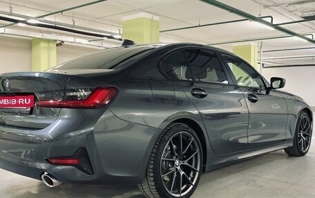 BMW 3 серия, 2019 год, 2 850 000 рублей, 2 фотография