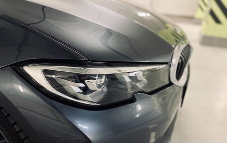 BMW 3 серия, 2019 год, 2 850 000 рублей, 21 фотография