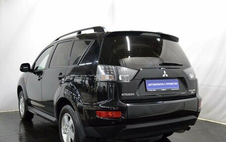 Mitsubishi Outlander III рестайлинг 3, 2011 год, 1 434 000 рублей, 7 фотография