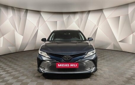 Toyota Camry, 2018 год, 2 895 000 рублей, 7 фотография