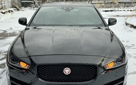 Jaguar XE I рестайлинг, 2016 год, 2 050 000 рублей, 2 фотография