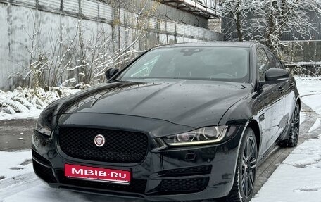 Jaguar XE I рестайлинг, 2016 год, 2 050 000 рублей, 3 фотография