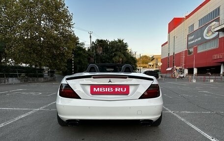 Mercedes-Benz SLK-Класс, 2015 год, 2 700 000 рублей, 7 фотография